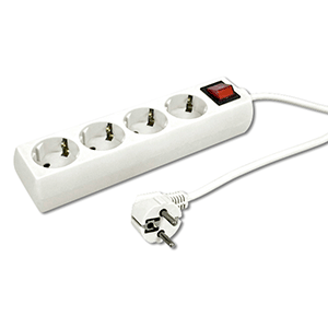 Base 4 tomas + interruptor cable 3x1mm² 1.5m blanca